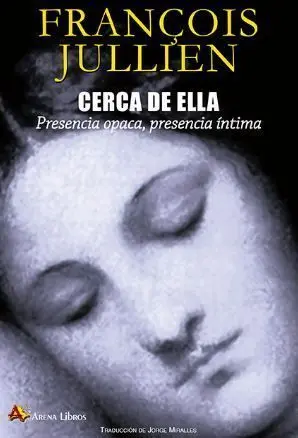 Cerca de ella